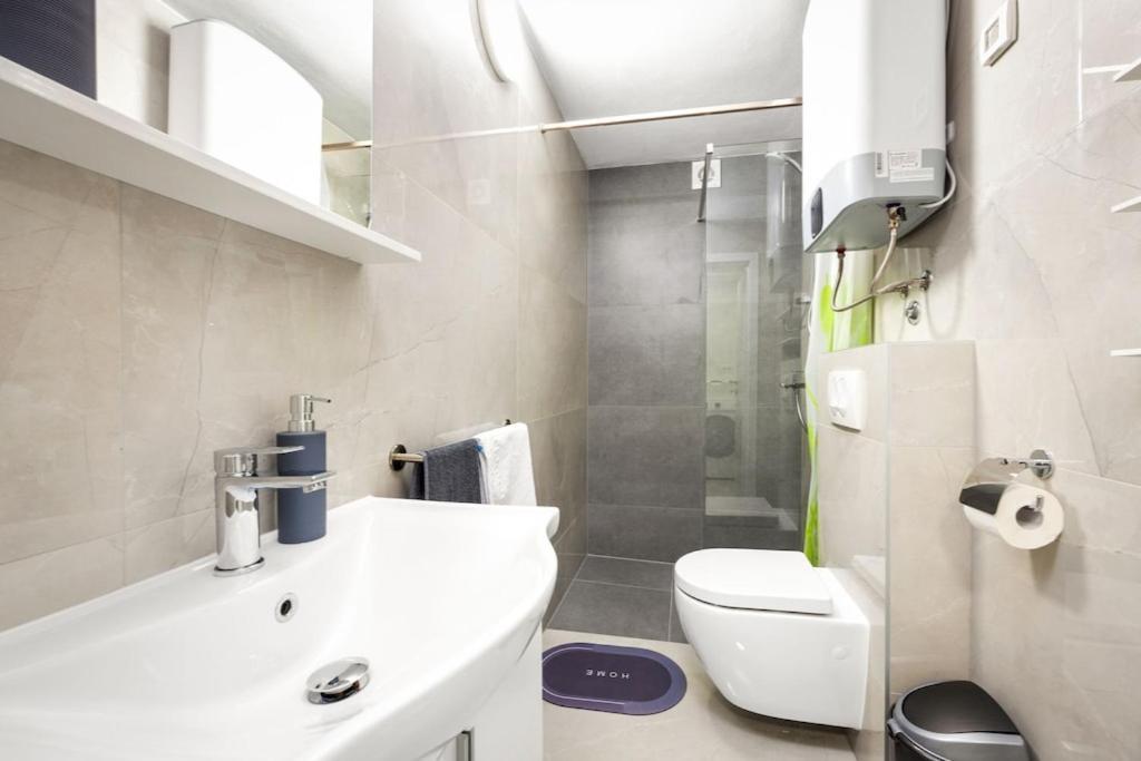 Apartment Olive Garden Near Pula 3 Km From Center And Only 4 Km From The Beach For 4 Persons ภายนอก รูปภาพ